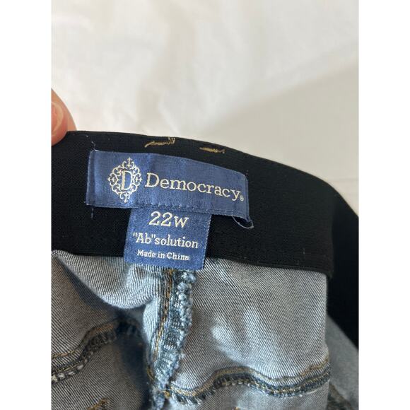 Democracy Jeans 22W AB Solution Blue Denim Straight Leg Elastic Waist Light Wash - Picture 15 of 16